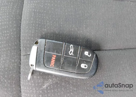 2015 Chrysler 200 Limited z USA, uszkodzony, nr VIN 1C3CCCAB4FN581573